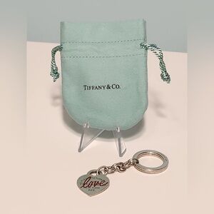 Tiffany & Co. Return to Tiffany Heart Tag Keychain 925. Silver W Pouch